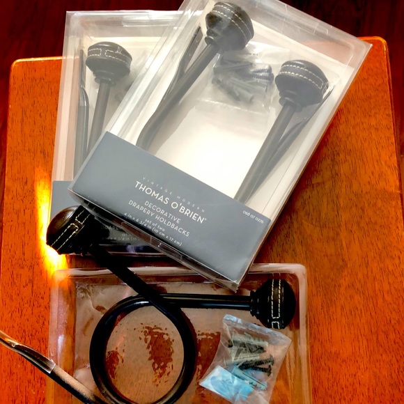 Curtain Holdbacks Bronze - Picture 1 of 6